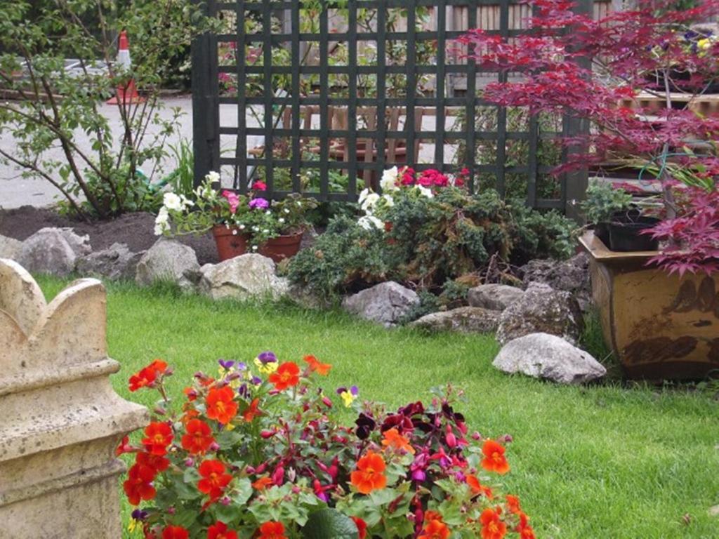 Compton House Bed and Breakfast Ashbourne  Buitenkant foto