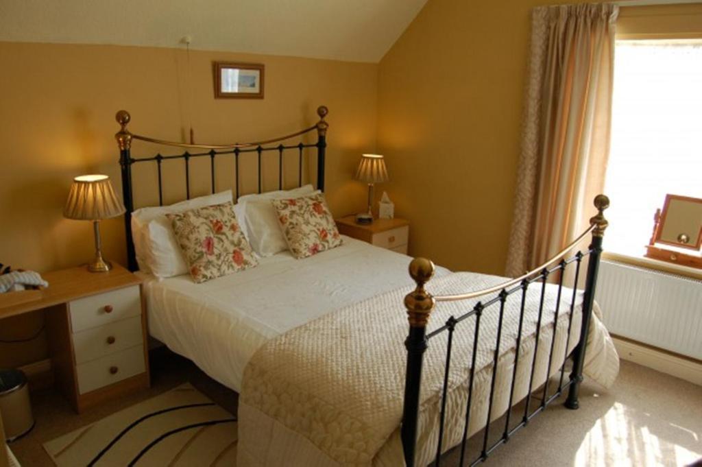 Compton House Bed and Breakfast Ashbourne  Buitenkant foto