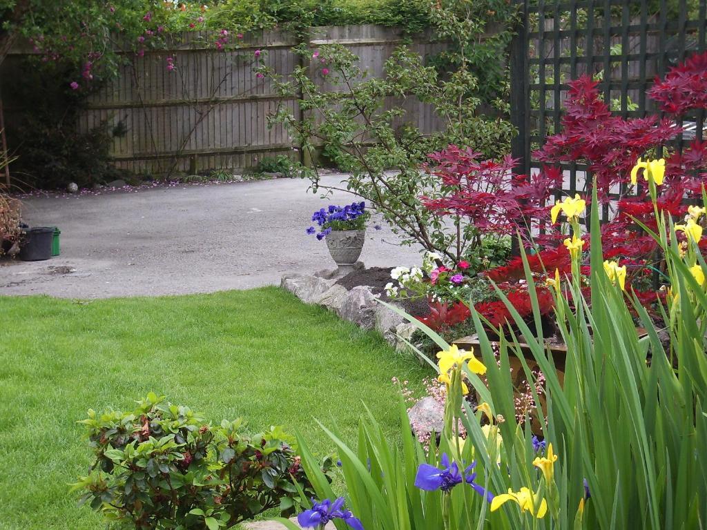 Compton House Bed and Breakfast Ashbourne  Buitenkant foto